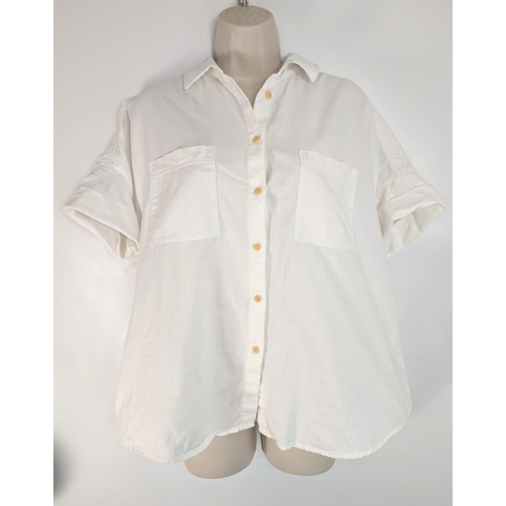 MADEWELL Womens Central Shirt Sz M Button Up Oversized Flowy Classic Dainty